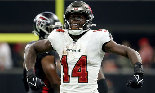 NFL DFS GPP Plays For Week 7: Chris Godwin, J.J. McCarthy & More