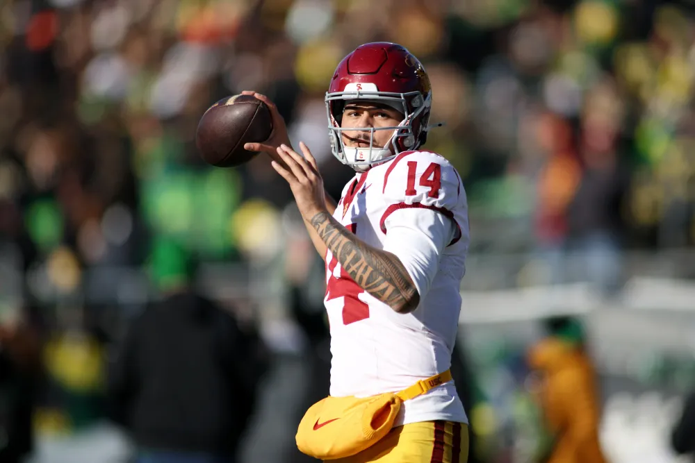 College Football Parlays for Week 0: Riding with Hawaii and More